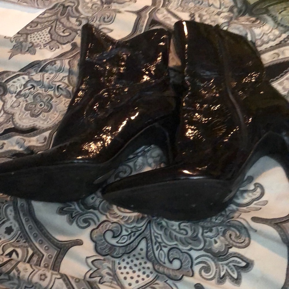 Dark Brown/Black  patent leather boots 🖤🤎